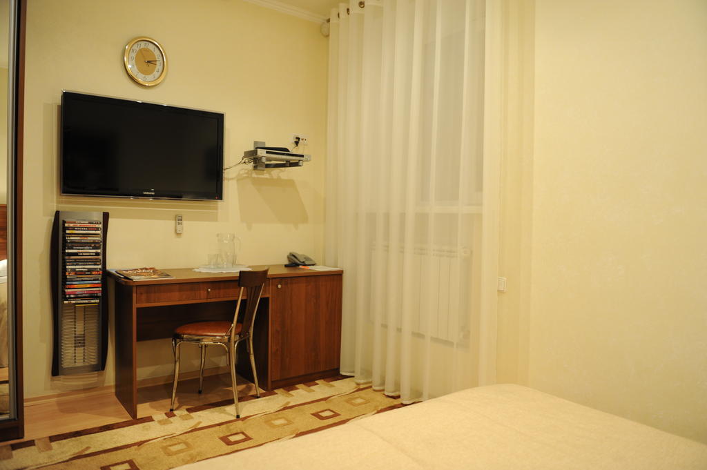 Zlata Praha Hotel Zaporizhia Habitación foto