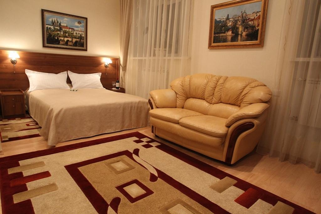 Zlata Praha Hotel Zaporizhia Habitación foto